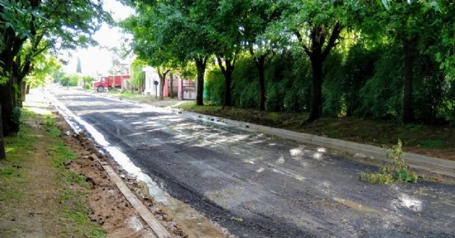 Avanzan las obras de cordón cuneta en Barrio Santa Teresa