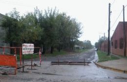 Permanece cerrada al tránsito la calle Azara, entre 20 de Diciembre y Liniers