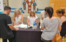 Nueva jornada de firma de escrituras