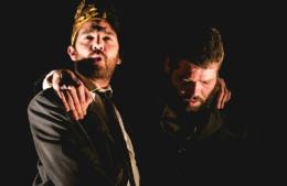 Sube a escena “El rey soy yo”