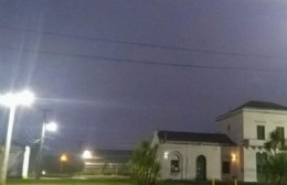 Mejoran luminarias en el paso a Barrio Unión