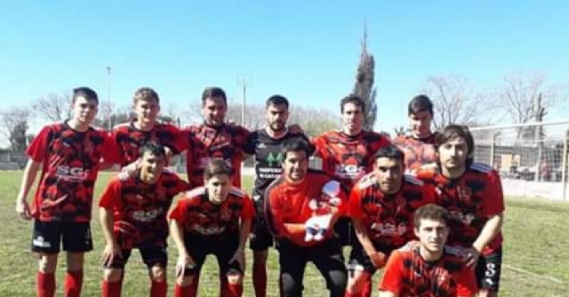 Nota de los clubes Carabelas y Deportivo Unión al intendente Rossi