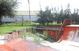 Pista de skate en estado de abandono