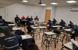 Los Bomberos de Rafael Obligado completan su examen final