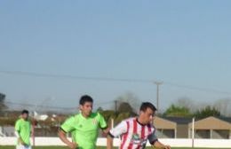 Fútbol: Argentino juega esta noche ante Barracas