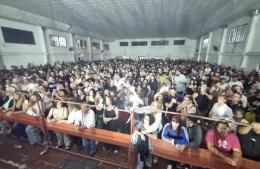 Rojas vivi&oacute; una noche de solidaridad comunitaria