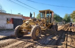 Comenzó la obra de cordón cuneta en Barrio La Loma