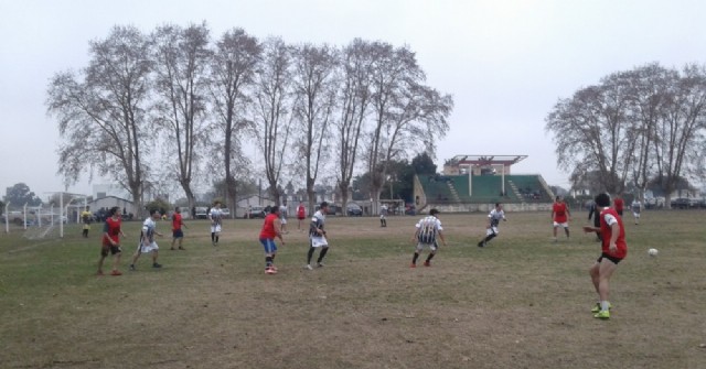 Fútbol Intercooperadoras: Empiezan las semifinales