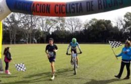 Gran desempeño de los rojenses en el Duatlón Rural