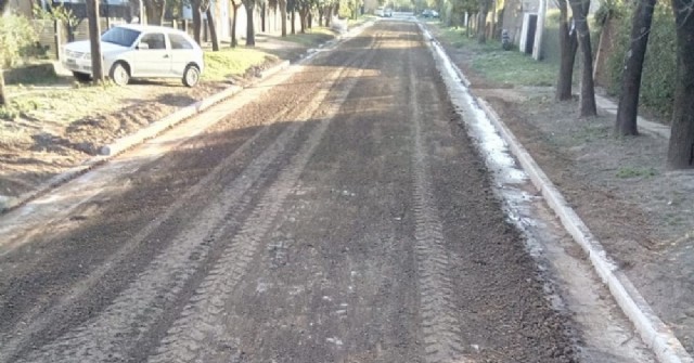 El Municipio finalizó trabajos sobre calle Mitre en Barrio Santa Teresa