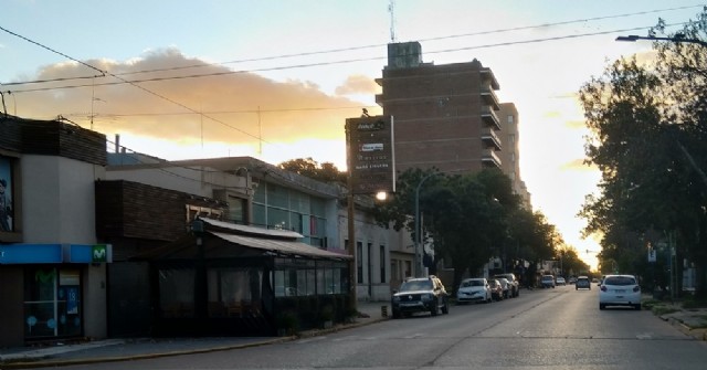 Rojas recibió el visto bueno para la reanudación de nuevas actividades comerciales