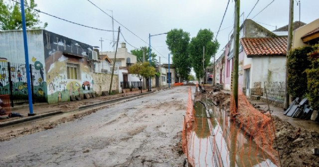 Reconstrucción de cordón cuneta en calle General Villegas