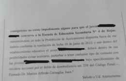 Abuso en la ESNA: según el juez, la medida perimetral no rige dentro del establecimiento