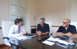 Propuestas para ahorrar: ¿Castro o Lobartolo? ¿Vivero o Maggiolo? ¿Eliminar la dedicación funcional?