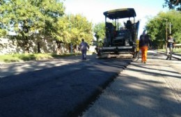 Continúa la repavimentación de Avenida San Martín