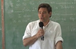 Educación y adicciones: charla del profesor Juan Manuel Álvarez Basabe