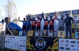 Podios rojenses en Isla Talavera