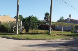 Vecinos denuncian usurpación de espacio por parte de un privado