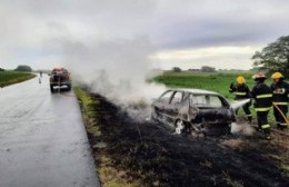 Incendio de vehículo en Ruta 30