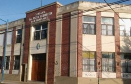 Gran enojo por suspensión de clases en la Escuela N° 8