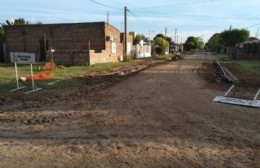 Obra de cordón cuneta en Barrio Progreso