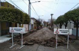 Clyfer comenzó la reconstrucción de cordón cuneta en calle Italia