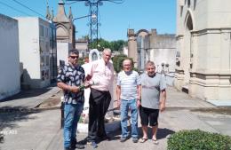 Emotivo homenaje a Héctor Giurlanti en el Día de los Municipales en Rojas