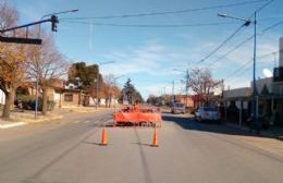 Construyen dársenas centrales en Avenida 3 de Febrero