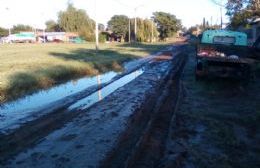 Vecinos de calle 20 de Diciembre sufren padecimientos con cada lluvia