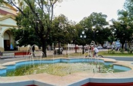 Se reparó y refaccionó la fuente de la Plaza San Martín