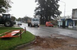 Se cubrió el hundimiento del pavimento en Villegas y Boulevard Larrea