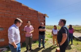 Avanzan las obras de viviendas y de cordón cuneta en Rafael Obligado