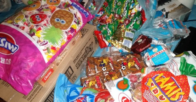 El SUTCAPRA Rojas entregó regalos y golosinas a niñas y niños de Barrio Progreso