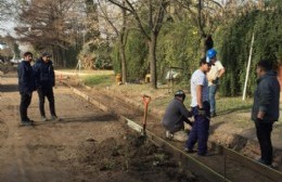 Comenzó la obra de cordón cuneta en barrio Santa Teresa