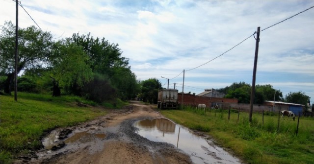 Vecinos de Barrio Belgrano reclaman por el mal estado de la calle Guardia Nacional