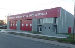 Vuelca vehículo en la zona rural de La Beba sin graves consecuencias