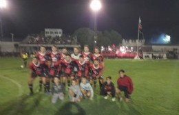 Newbery goleó a Unión