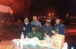 Núñez les ofreció comida a los empleados del Peladero