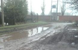 Calles de tierra destrozadas, la queja más recurrente de los vecinos