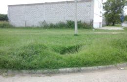 Continúa el pozo a cielo abierto en Villegas y Boulevard Larrea