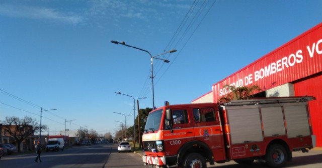 Siguen los incendios de malezas