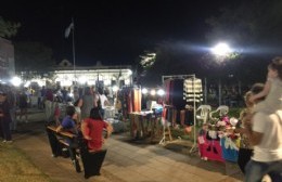 Colorida Varieté con feria y carnaval