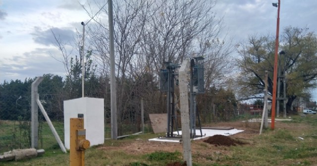 Comenzaron obras de cerramiento en la estación elevadora de líquidos cloacales de Trillo y Alessandro