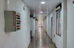 Reparación total de los pasillos del área de internación en el Hospital