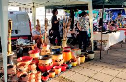 Se disfrutó de un nuevo domingo de feria en la Plaza San Martín