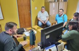 Bouvier recibió a vecinos en Carabelas