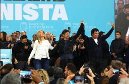 Axel Kicillof y Fernando Espinoza encabezaron un acto multitudinario en el Día de la Lealtad Peronista