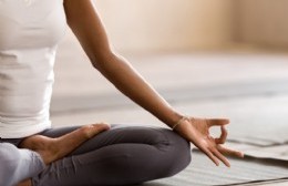 Comienza el taller de yoga y meditación en el CIC