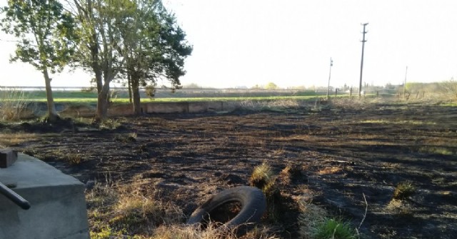 Los Bomberos debieron intervenir en un nuevo incendio de pastizales