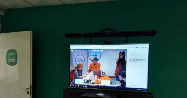 Videoconferencia sobre RCP y primeros auxilios en el CIC de Barrio Progreso